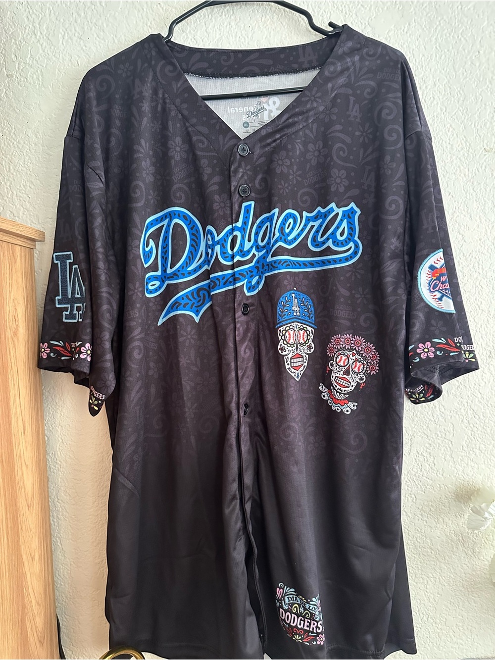 BRAND NEW Los Angeles Dodgers 2026 Dia De Los Muertos Dodgers Jersey